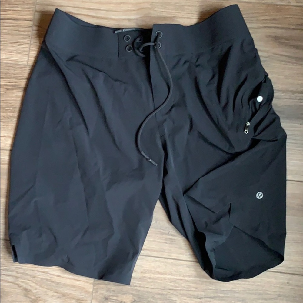 Men’s lululemon board shorts